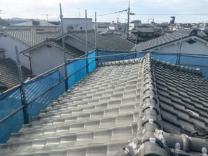 茨木市屋根葺き替え工事の施工前